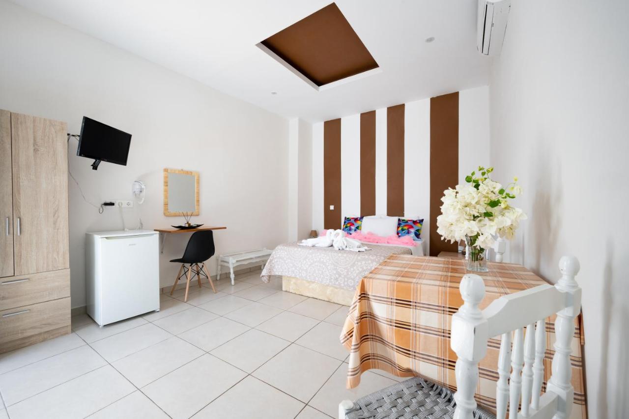 Hotel Thirasia Fira  Quarto foto
